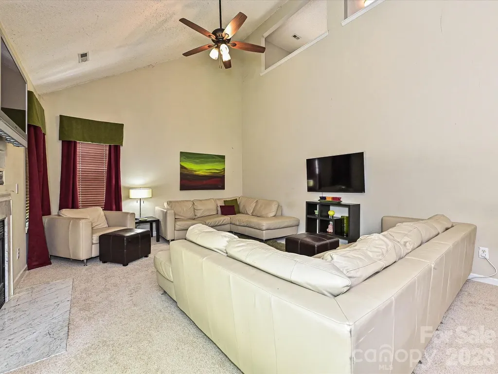 6719 Reedy Creek Road Charlotte NC 28215