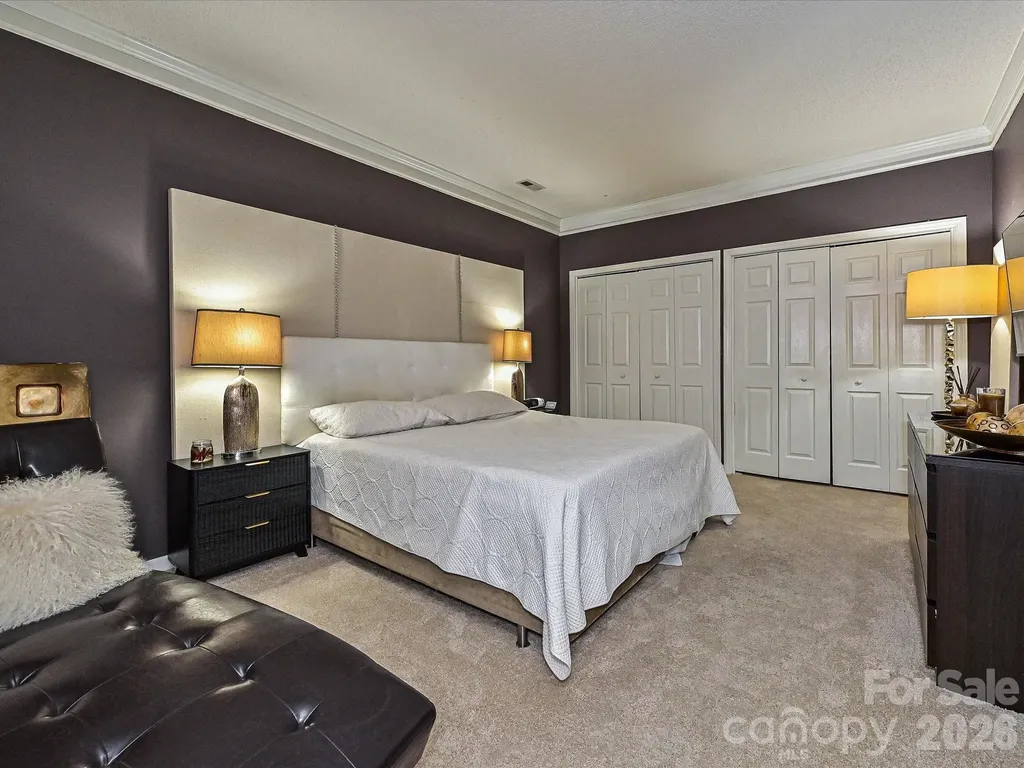 6719 Reedy Creek Road Charlotte NC 28215