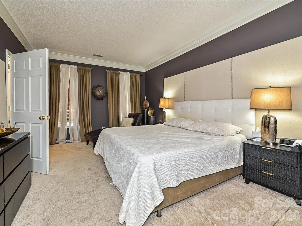 6719 Reedy Creek Road Charlotte NC 28215
