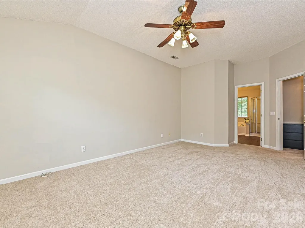 6719 Reedy Creek Road Charlotte NC 28215
