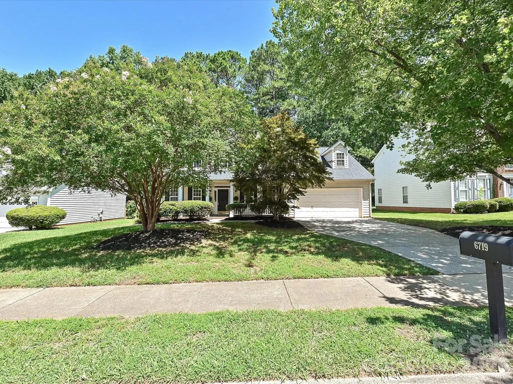 6719 Reedy Creek Road Charlotte NC 28215