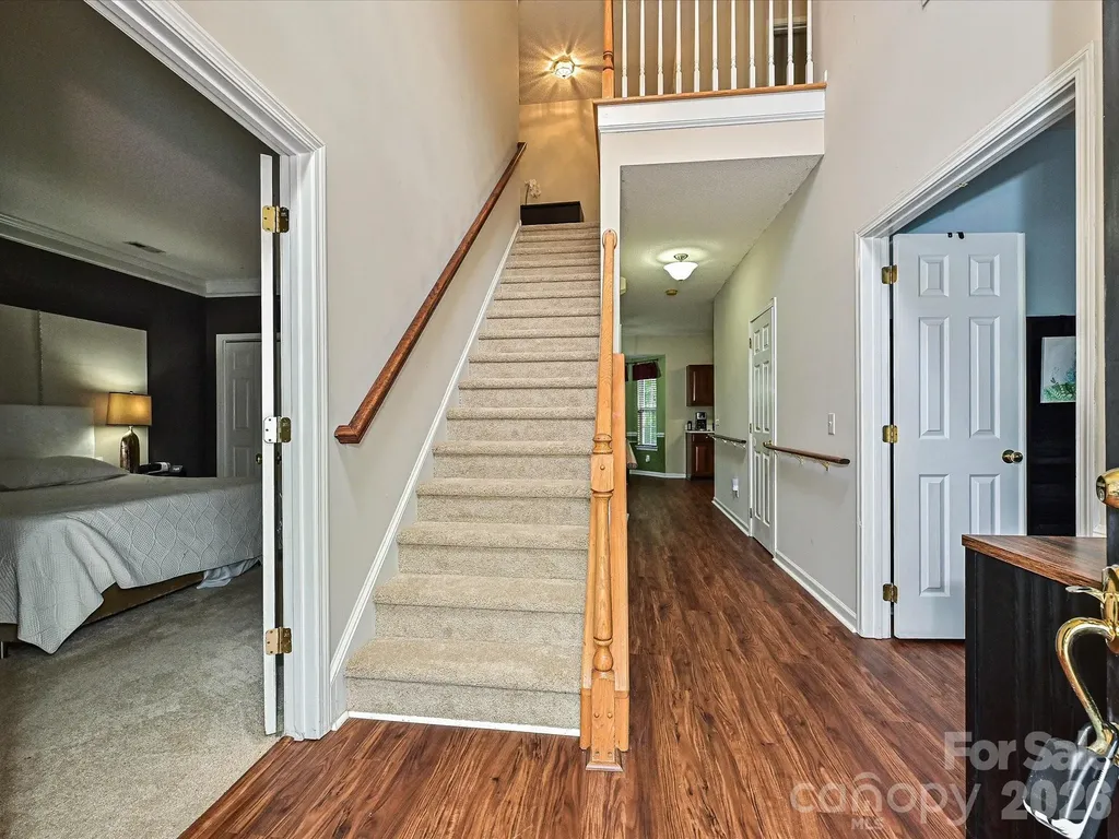 6719 Reedy Creek Road Charlotte NC 28215