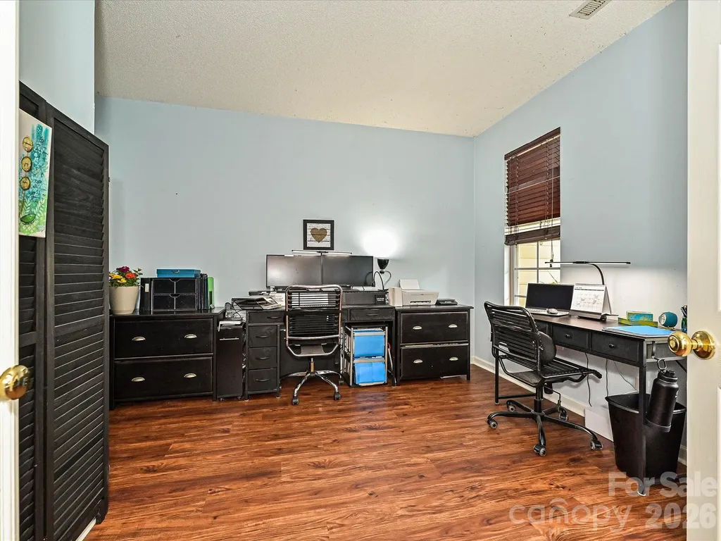 6719 Reedy Creek Road Charlotte NC 28215