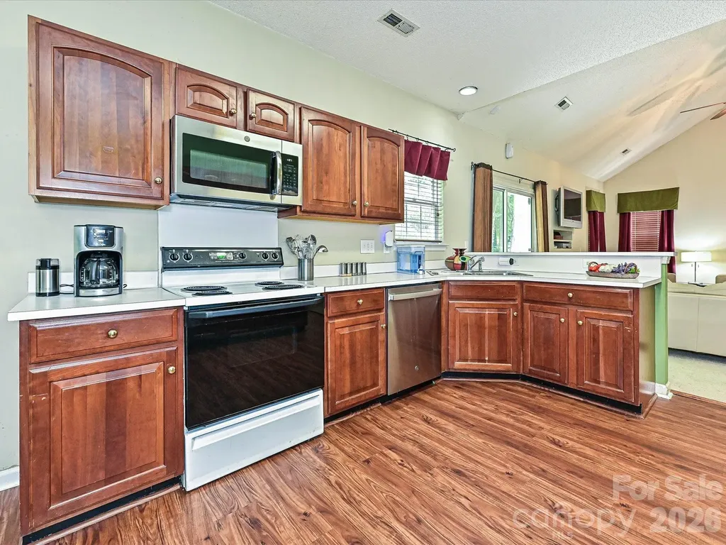6719 Reedy Creek Road Charlotte NC 28215