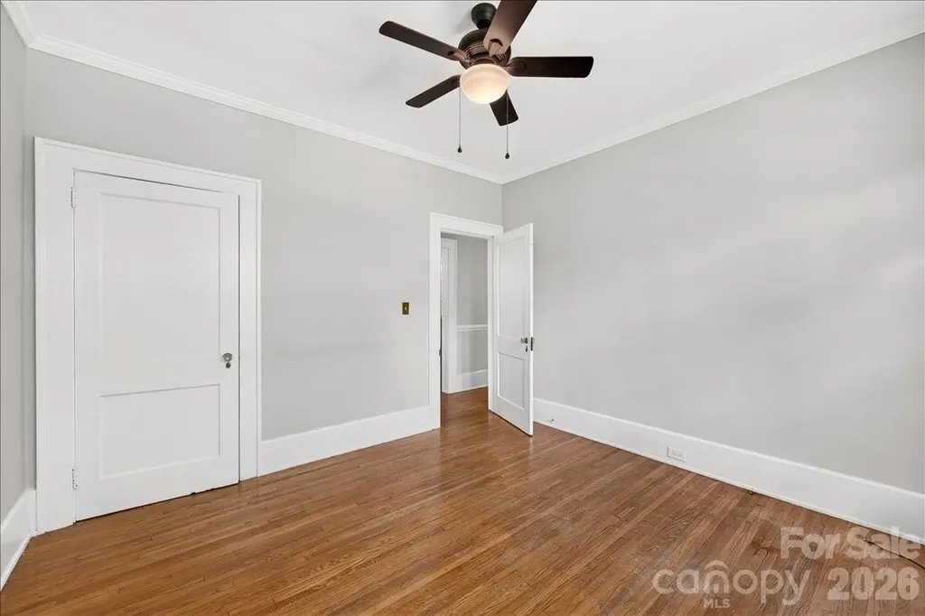 524 Hawthorne Lane Charlotte NC 28204