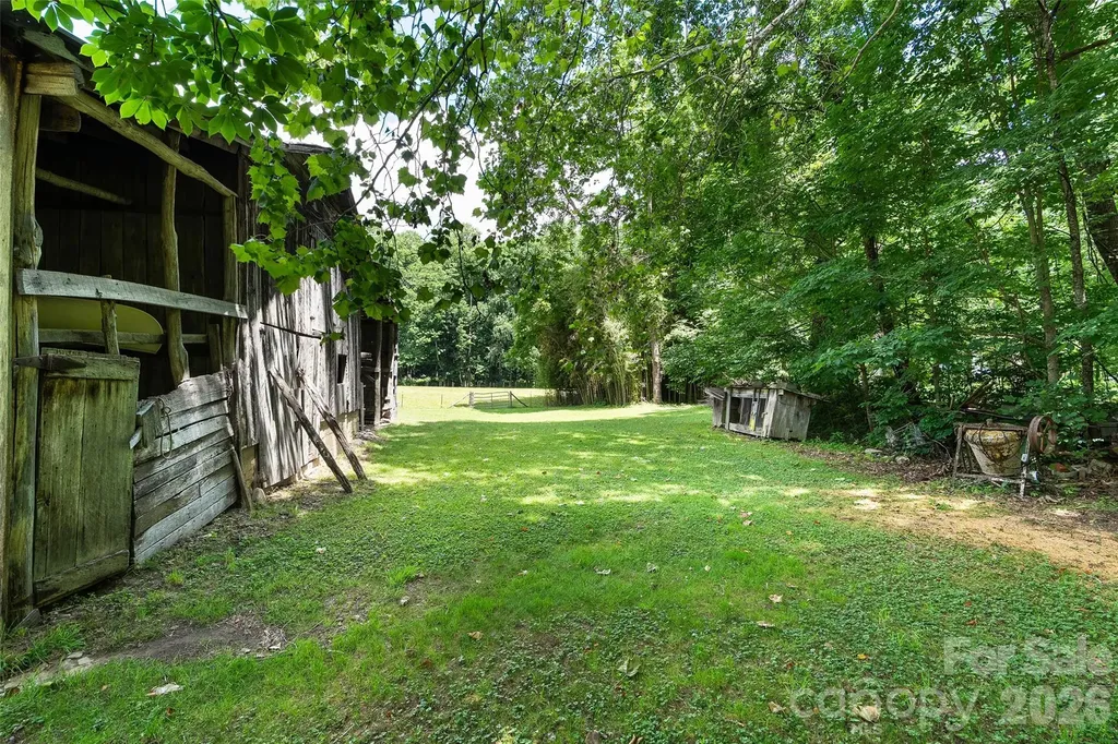 Tract 3 & 4 Badd Lane Maggie Valley NC 28751