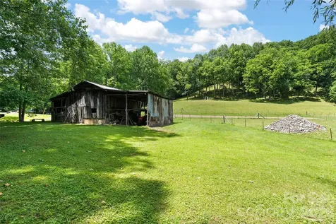 Tract 3 & 4 Badd Lane Maggie Valley NC 28751