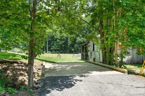 Tract 3 & 4 Badd Lane Maggie Valley NC 28751
