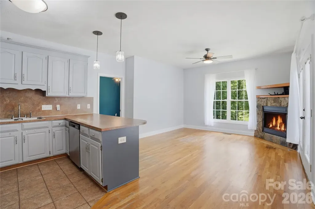 1550 Indian Springs Drive NW Conover NC 28613