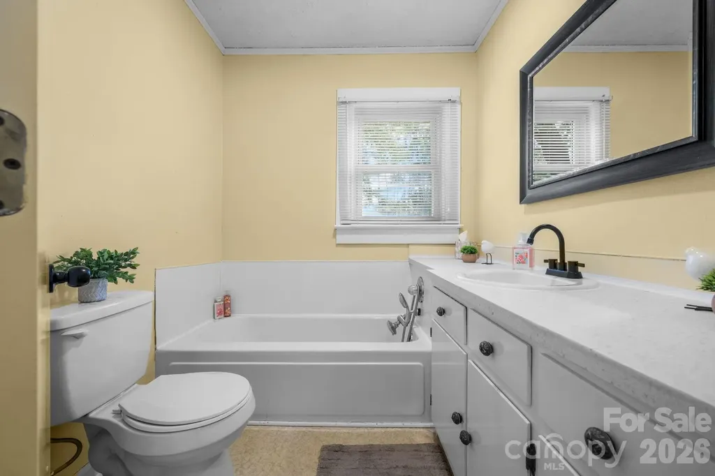 111 Cross Memorial Avenue Morganton NC 28655