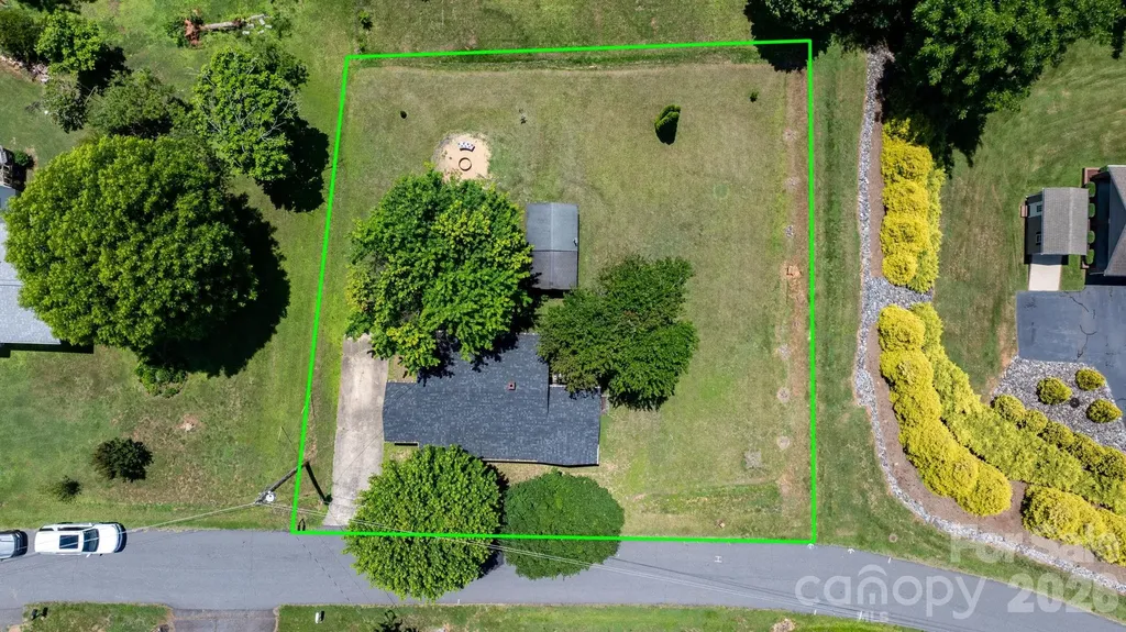 111 Cross Memorial Avenue Morganton NC 28655