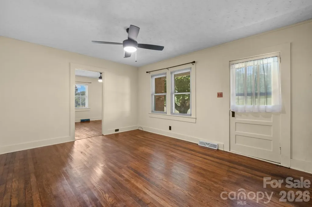111 Cross Memorial Avenue Morganton NC 28655