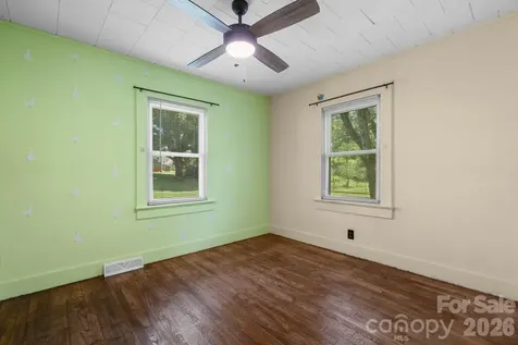 111 Cross Memorial Avenue Morganton NC 28655