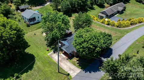 111 Cross Memorial Avenue Morganton NC 28655