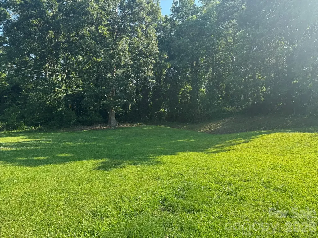 8432 Idlewild Road Charlotte NC 28227