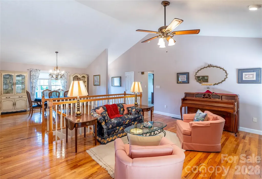 506 Brook Knoll Circle Weaverville NC 28787