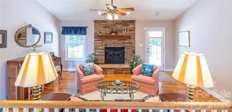 506 Brook Knoll Circle Weaverville NC 28787
