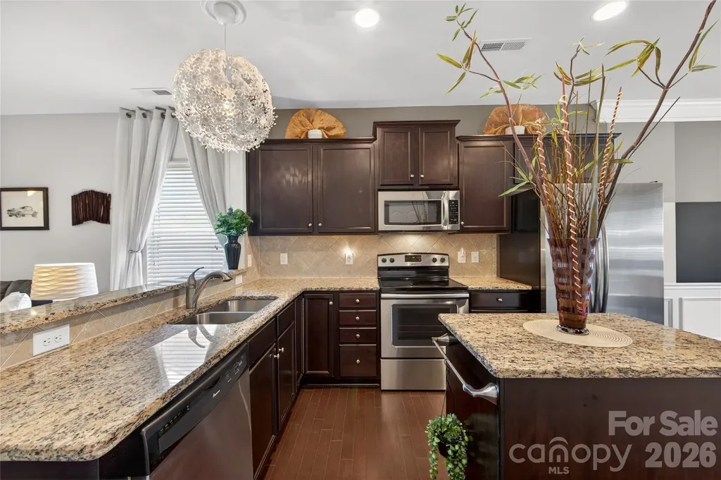 1049 Sweetgum Street Gastonia NC 28054