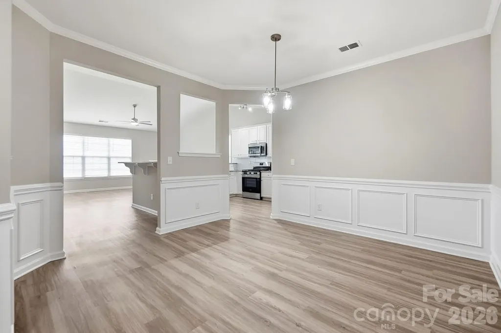 4427 Glenlea Commons Drive Charlotte NC 28216