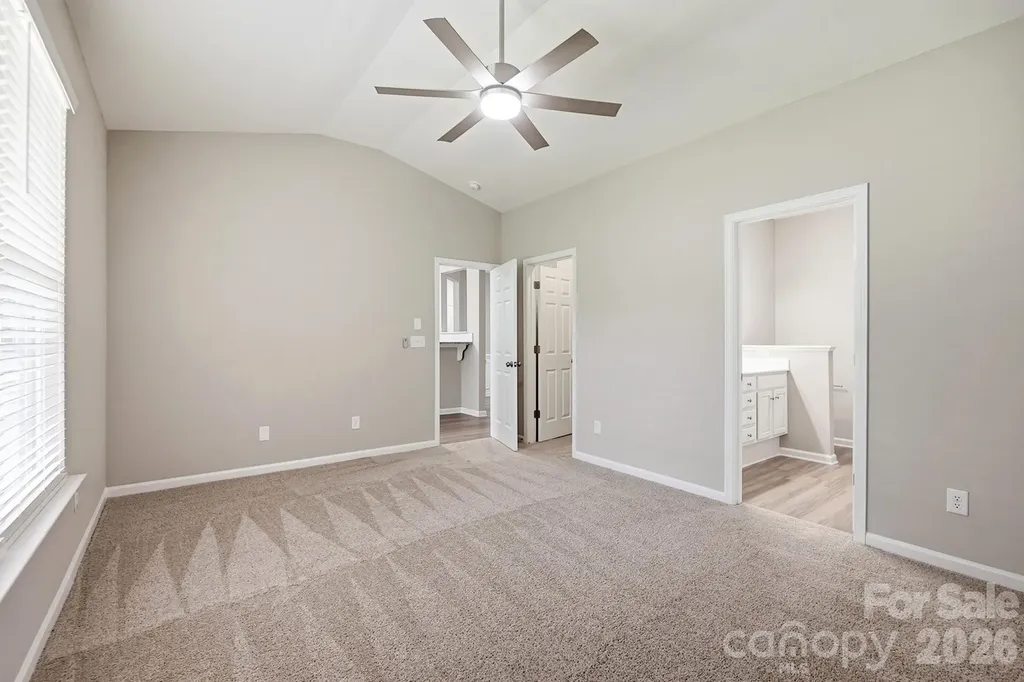 4427 Glenlea Commons Drive Charlotte NC 28216