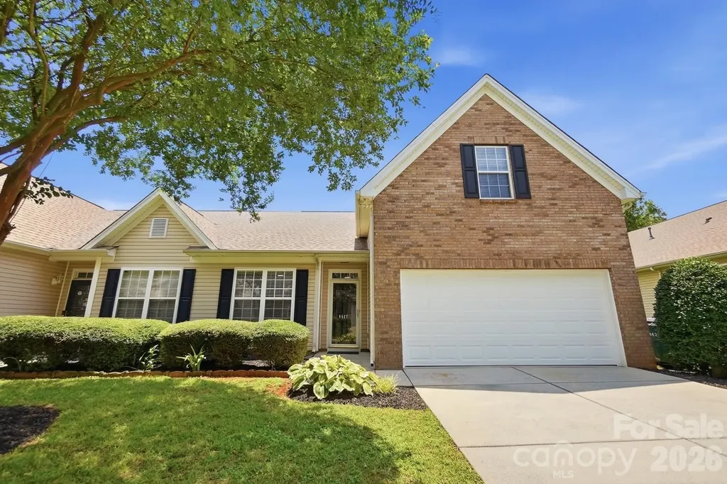4427 Glenlea Commons Drive Charlotte NC 28216