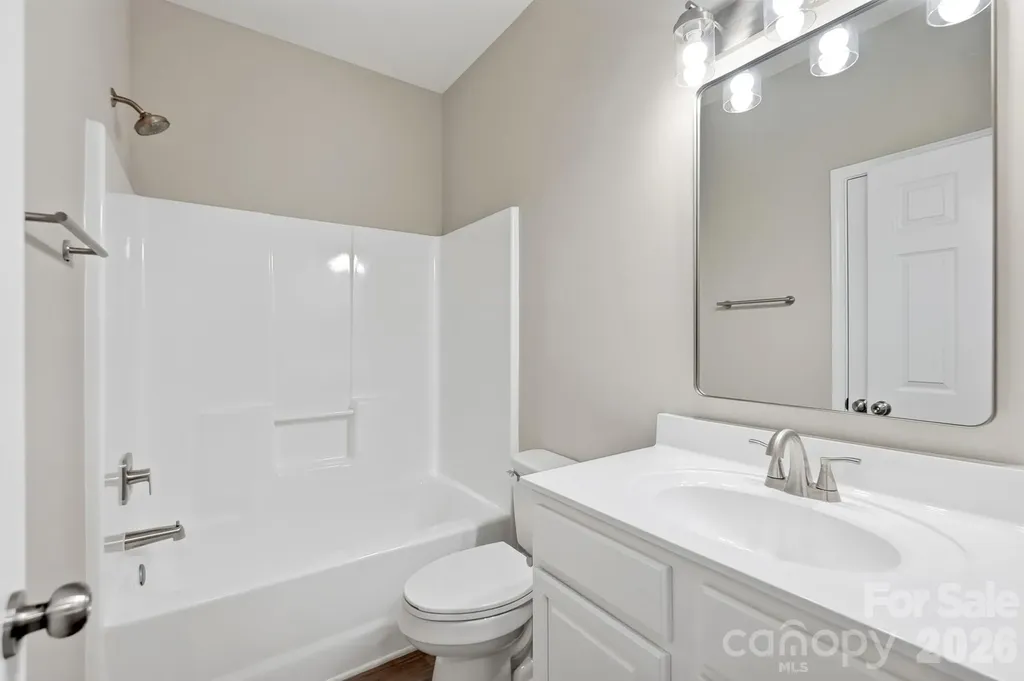4427 Glenlea Commons Drive Charlotte NC 28216