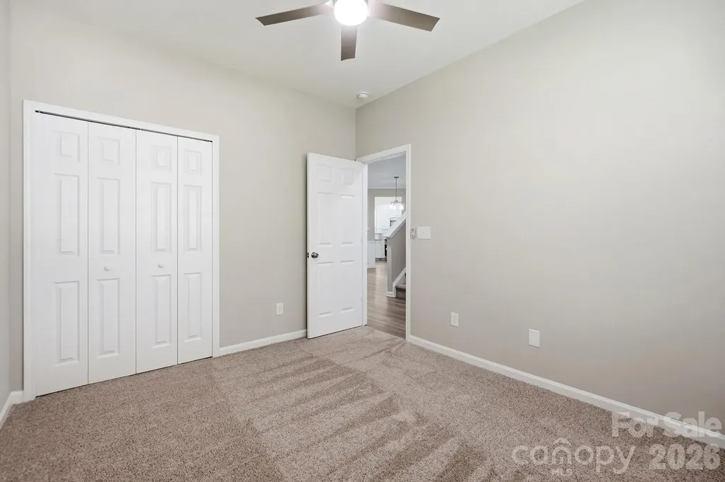 4427 Glenlea Commons Drive Charlotte NC 28216