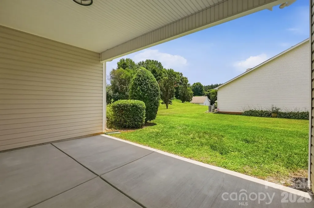 4427 Glenlea Commons Drive Charlotte NC 28216