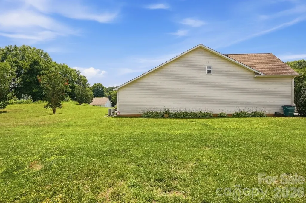 4427 Glenlea Commons Drive Charlotte NC 28216