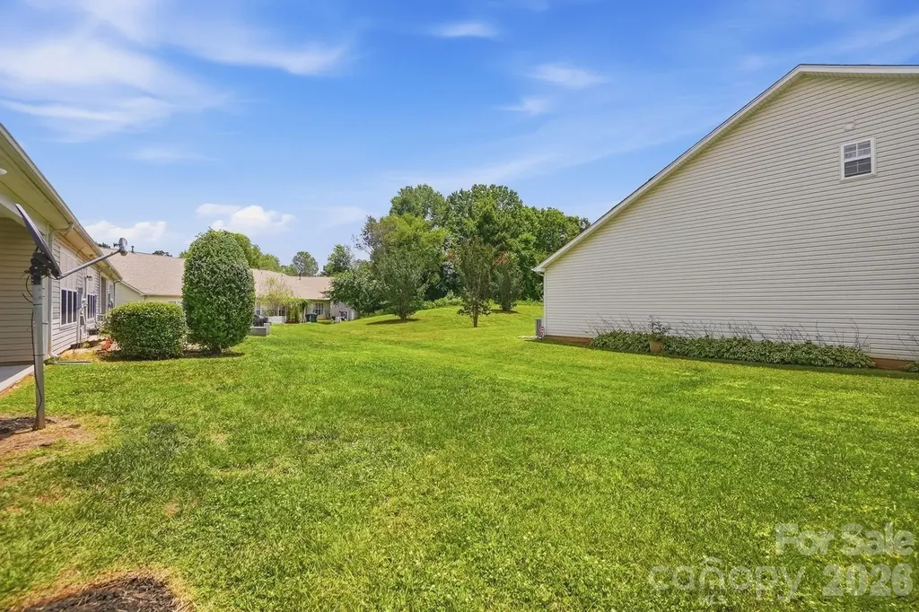 4427 Glenlea Commons Drive Charlotte NC 28216