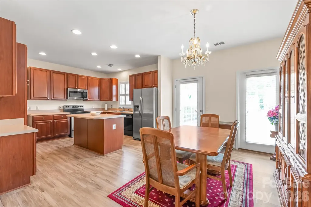 9205 Duckhorn Drive Charlotte NC 28277