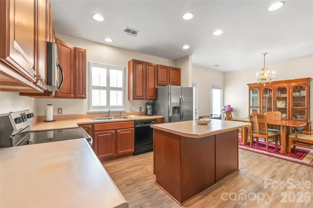 9205 Duckhorn Drive Charlotte NC 28277