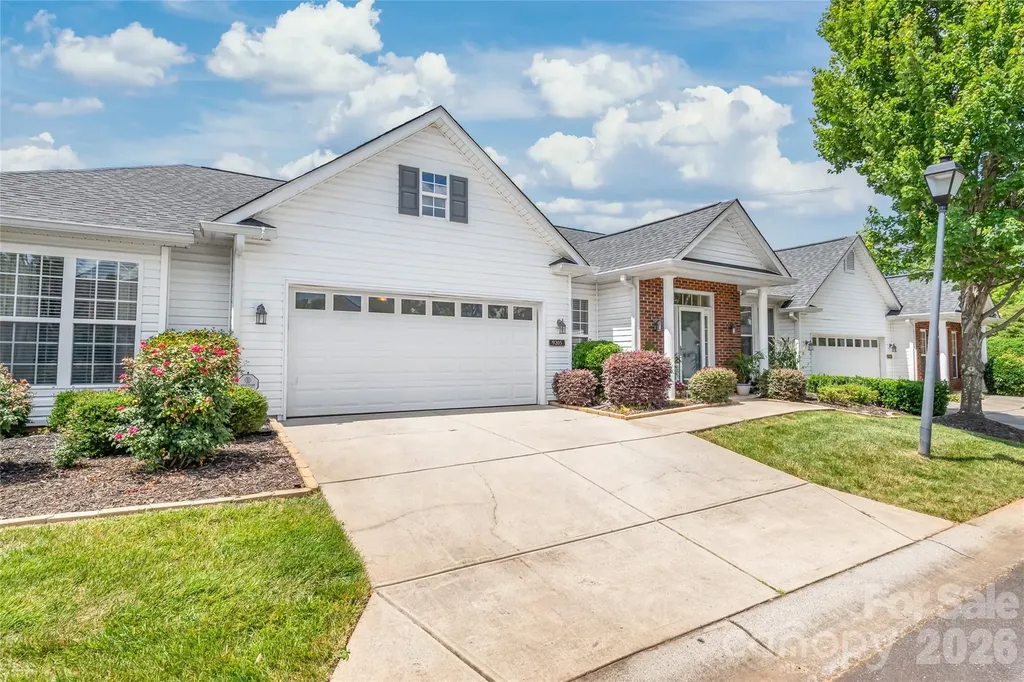9205 Duckhorn Drive Charlotte NC 28277