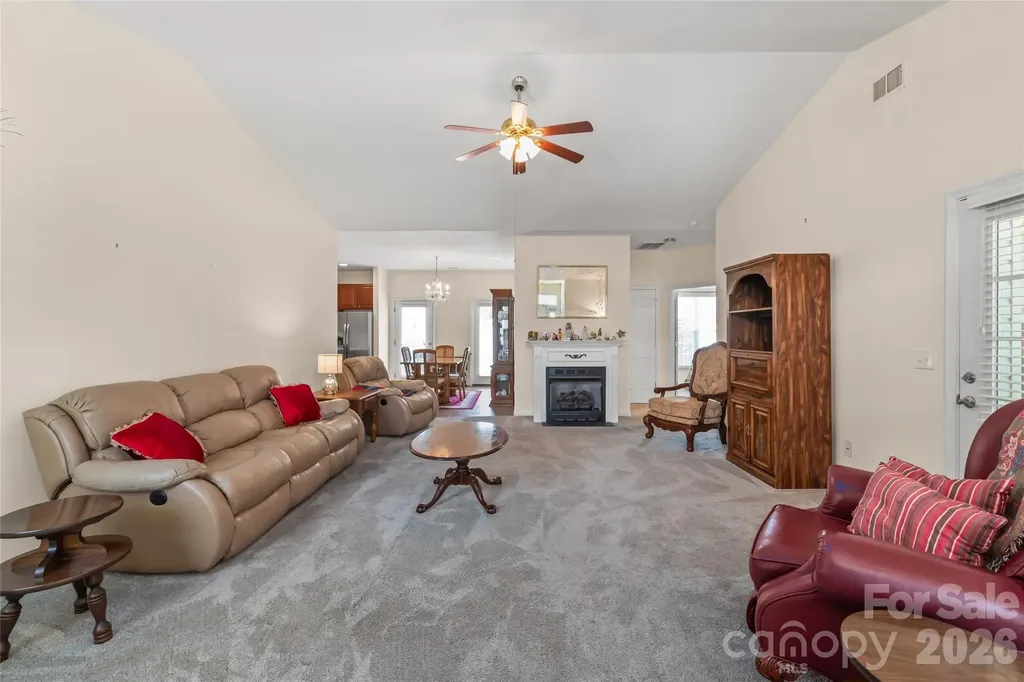 9205 Duckhorn Drive Charlotte NC 28277