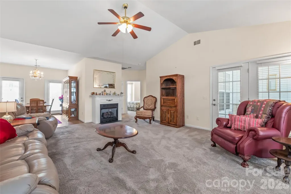9205 Duckhorn Drive Charlotte NC 28277