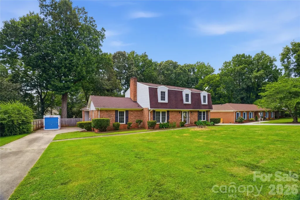 6419 Pencade Lane Charlotte NC 28215
