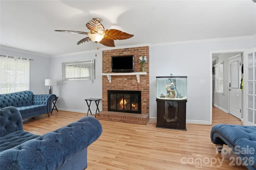 6419 Pencade Lane Charlotte NC 28215