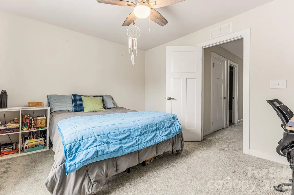 6412 Cambridge Drive Harrisburg NC 28075