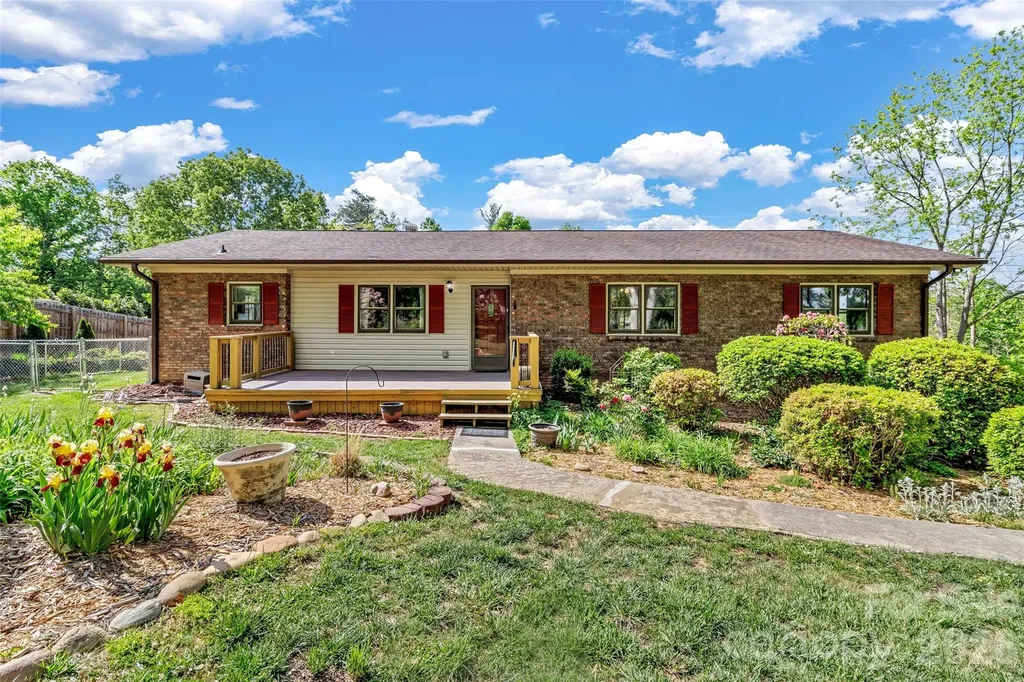 Asheville NC, 38 Chadwick Wade Drive