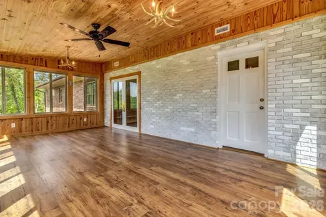 38 Chadwick Wade Drive Asheville NC 28804