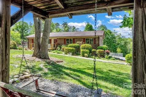 38 Chadwick Wade Drive Asheville NC 28804