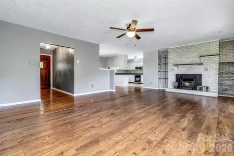 38 Chadwick Wade Drive Asheville NC 28804