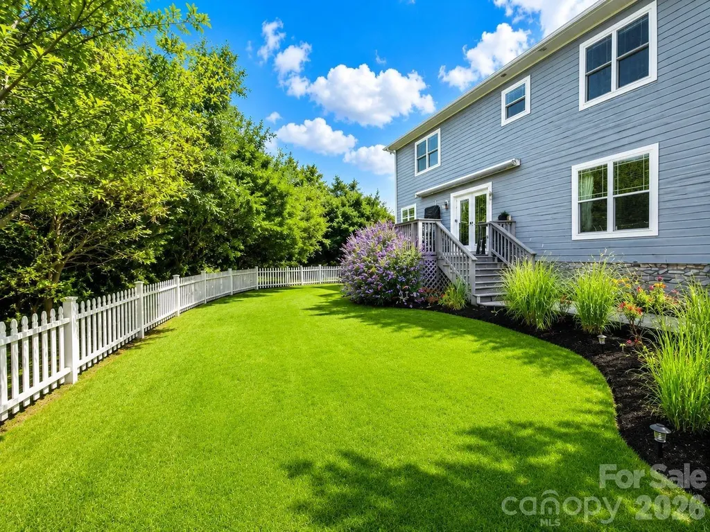 18027 Northport Drive Cornelius NC 28031
