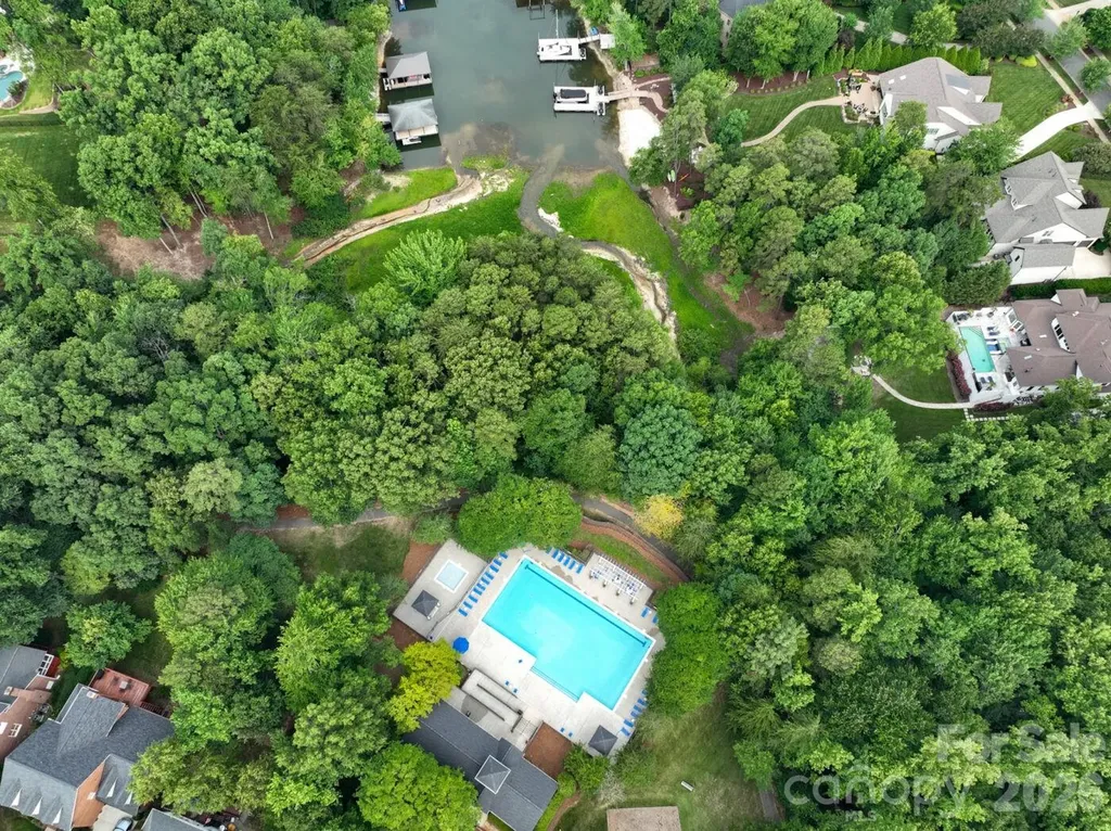 18027 Northport Drive Cornelius NC 28031