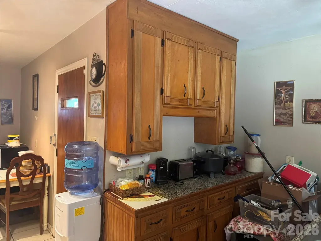 8432 Idlewild Road Charlotte NC 28227
