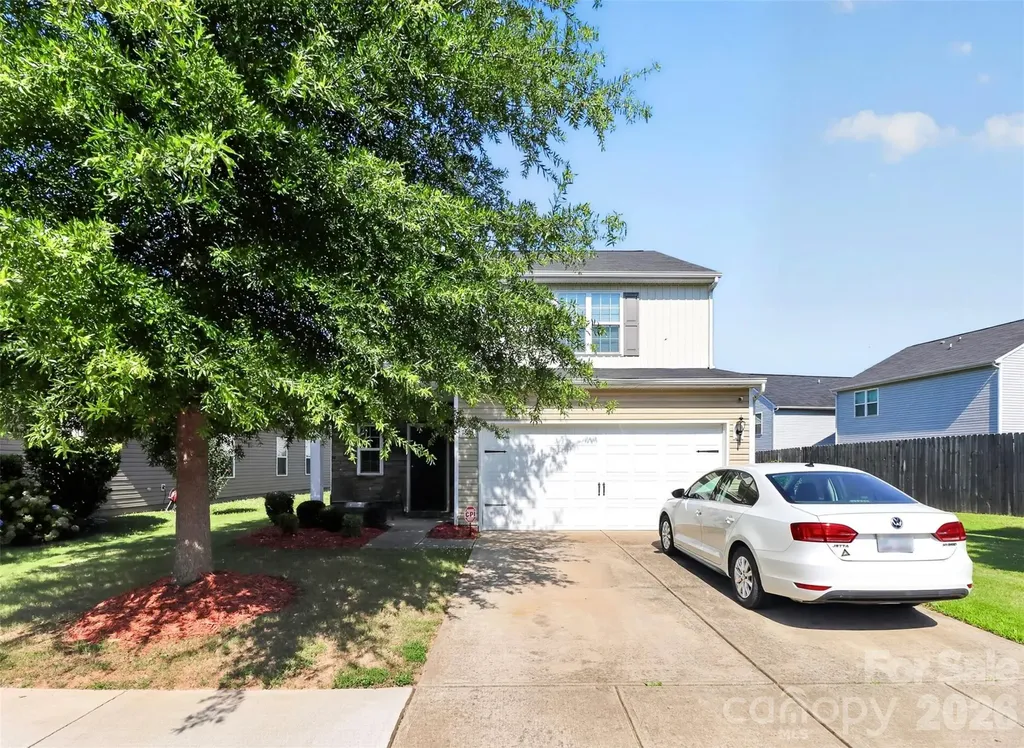 7803 Paper Birch Drive Charlotte NC 28215