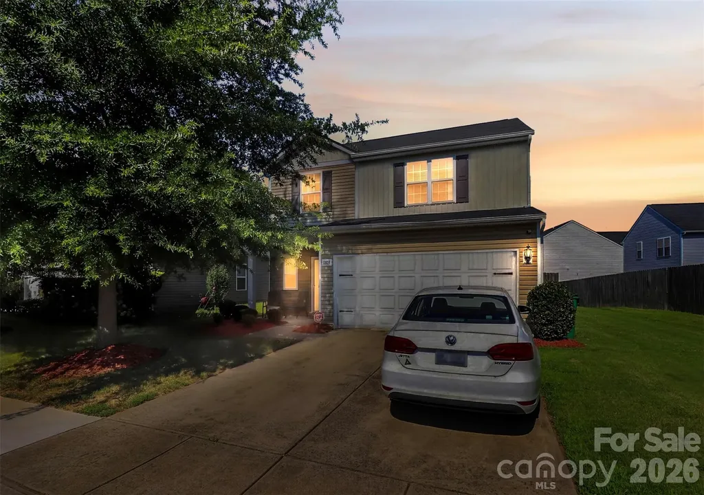 7803 Paper Birch Drive Charlotte NC 28215