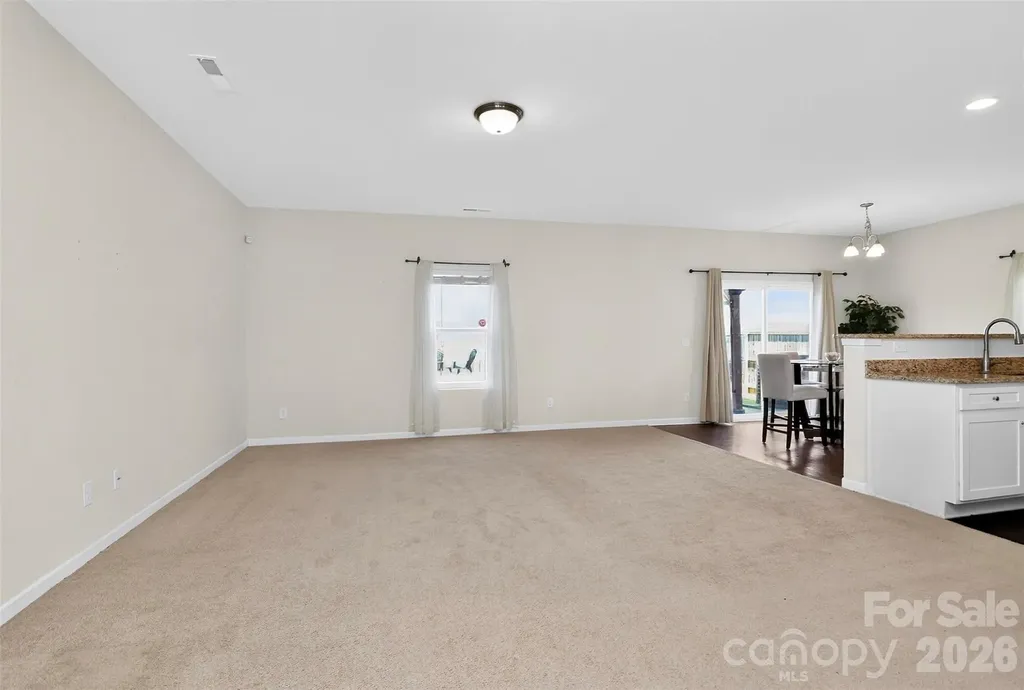 7803 Paper Birch Drive Charlotte NC 28215