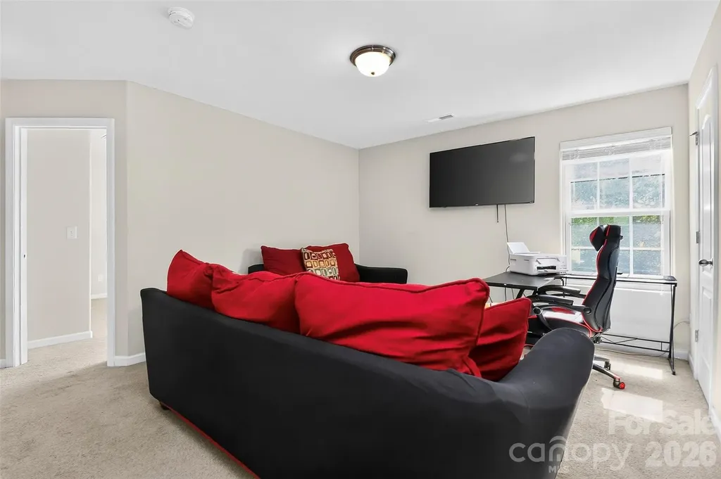 7803 Paper Birch Drive Charlotte NC 28215