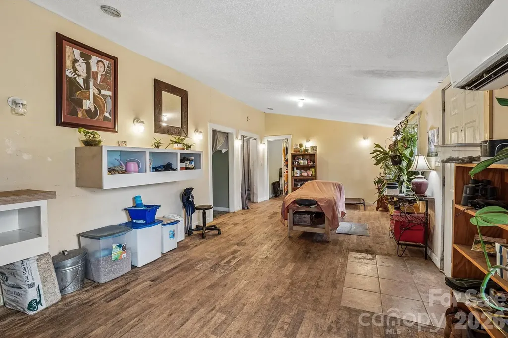 400 Morgan Branch Road Marshall NC 28753